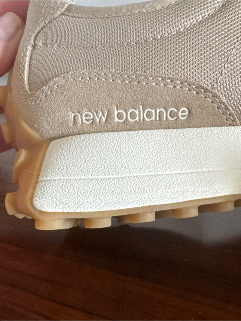 New Balance 327 Women’s Sneakers in Incense Leopard Women’s 8.5 M Worn Once - Picture 9 of 9